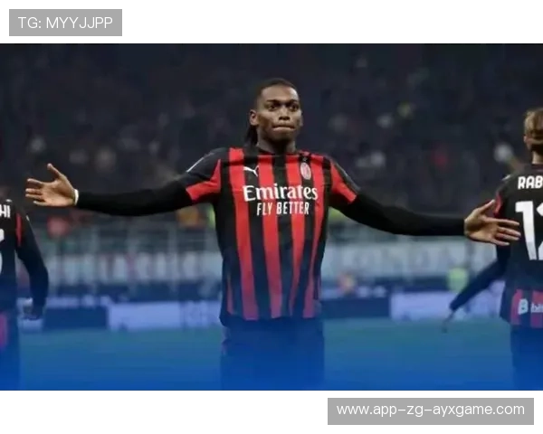 AC米兰持续压迫让对手喘不过气，莱奥抽射失手